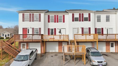 apt-6-41 Tulip Grove Cir, Bristol, TN, 37620-5861 | Card Image