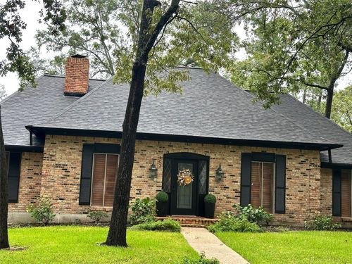 103 Wroxton Dr, Conroe, TX, 77304-1758 | Card Image