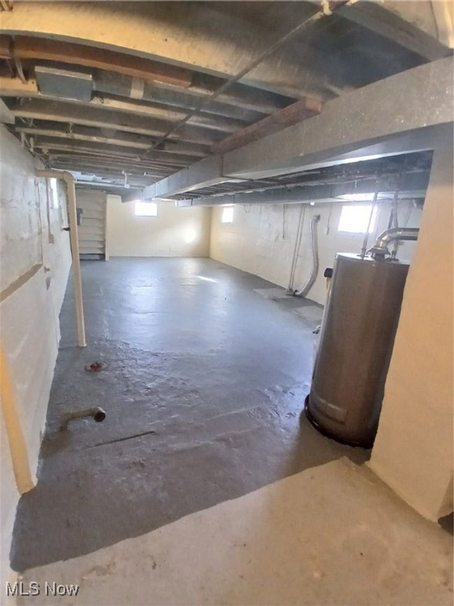 32 E Faith St, House other with 1 bedrooms, 1 bathrooms and null parking in Struthers OH | Image 14