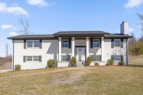 8107 Angie Dr, Chattanooga, TN, 37421-1904 | Card Image