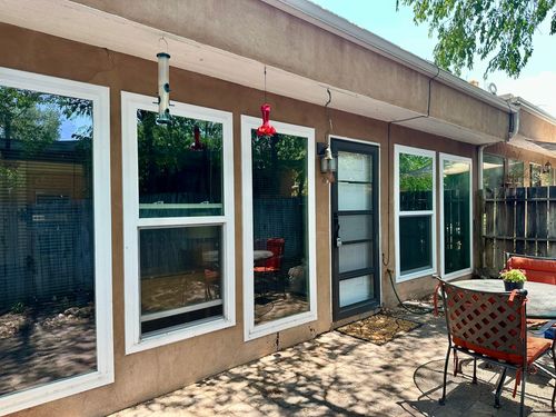 apt-4-232 Irvine St, Santa Fe, NM, 87501-2949 | Card Image