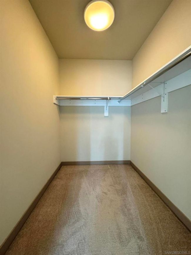 802 - 425 W Beech St, Condo with 2 bedrooms, 1 bathrooms and 1 parking in San Diego CA | Image 21