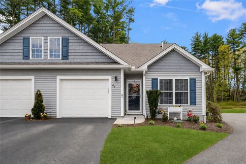 38 Rivers Edge Dr, Coventry, RI, 02816-8589 | Card Image
