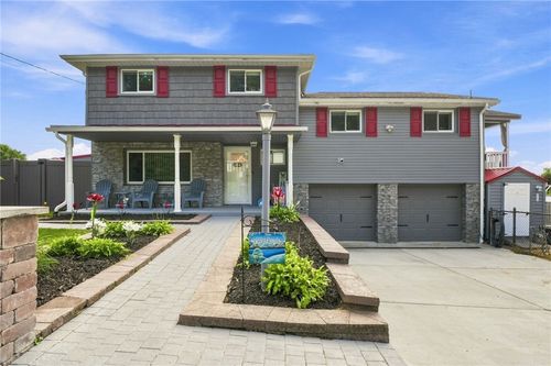 908 Sunset Dr, Greensburg, PA, 15601-5641 | Card Image