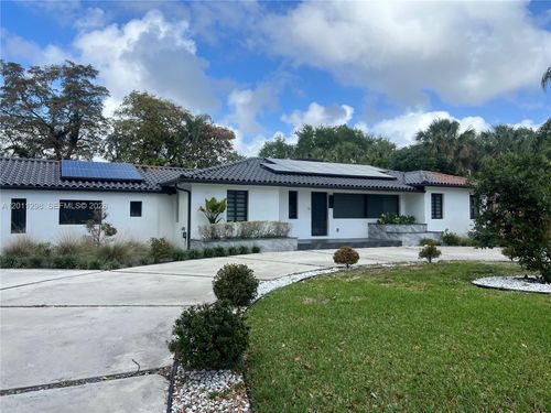 29 Ne 95th St, Miami Shores, FL, 33138-2706 | Card Image