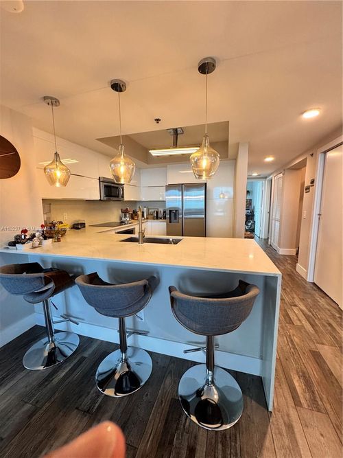 apt-908s-2681 N Flamingo Rd, Sunrise, FL, 33323-1766 | Card Image
