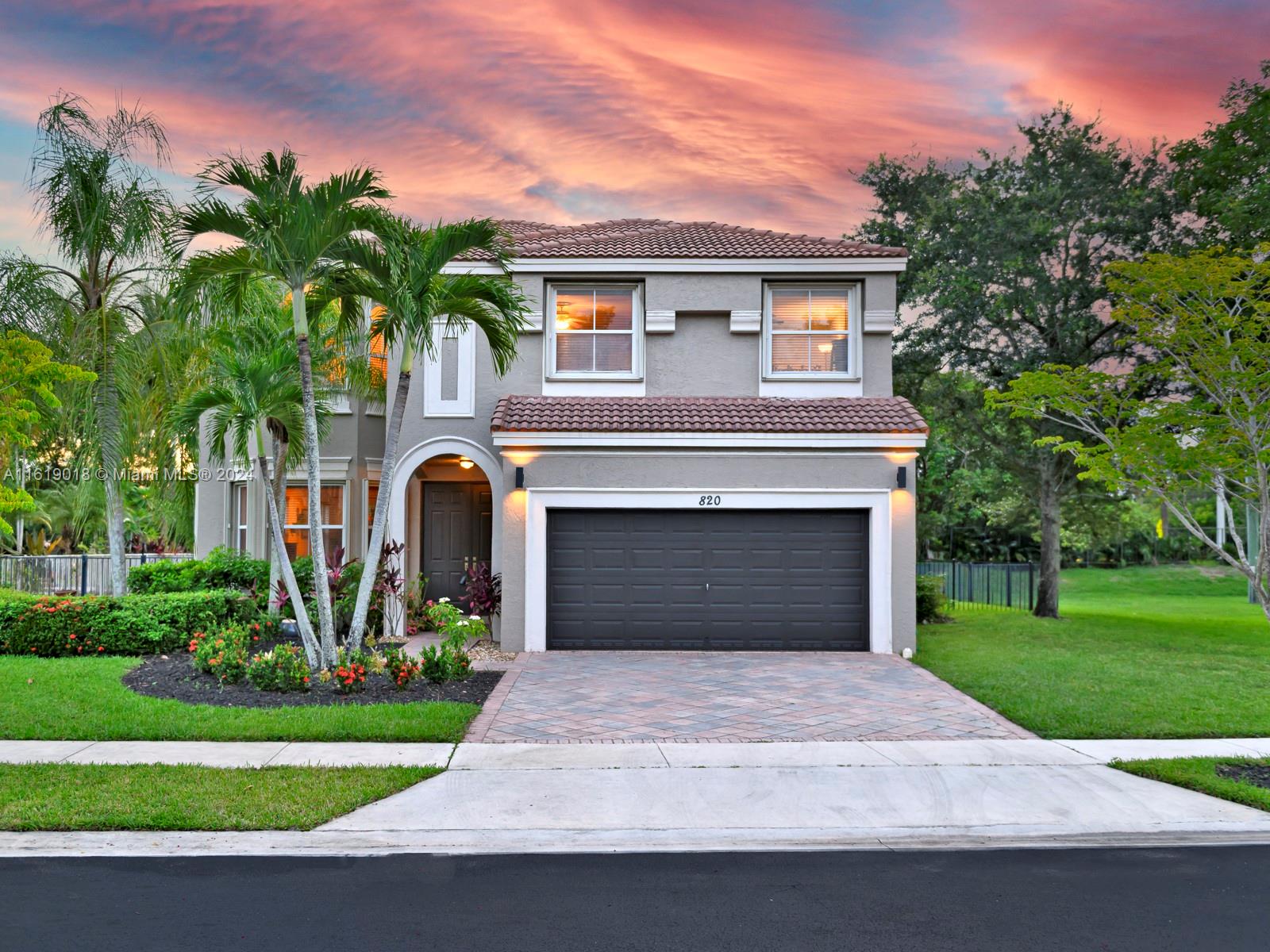 171st Ter, Pembroke Pines, FL 33027