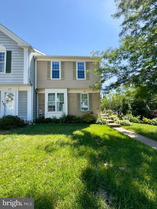 15 Woodhollow Ct, OWINGS MILLS, MD, 21117-2462 | Card Image