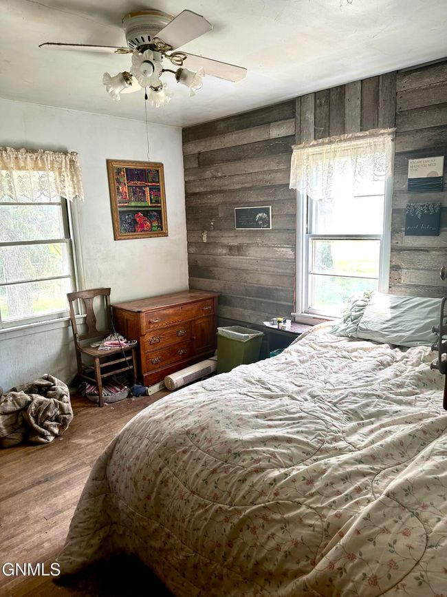 10185 99 Th St Se, House other with 5 bedrooms, 3 bathrooms and null parking in Oakes ND | Image 24