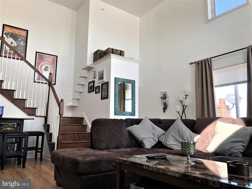 3f-508 Martin St, PHILADELPHIA, PA, 19128-1619 | Card Image