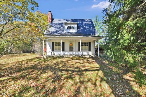 397 W Steels Corners Rd, Cuyahoga Falls, OH, 44223-2855 | Card Image