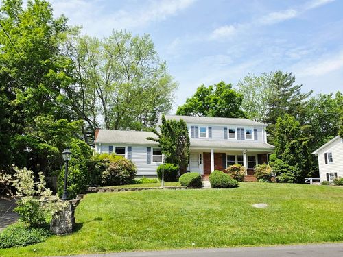 4 Merrymount Dr., Dartmouth, MA, 02747 | Card Image