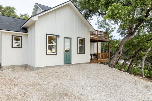 1808 Trailridge Dr, Canyon Lake, TX, 78133-4459 | Card Image