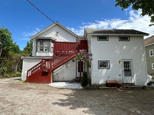 55 Prospect St, Home with 0 bedrooms, 4 bathrooms and null parking in Rutland VT | Image 4