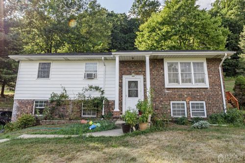 527 Rockport Road, Hackettstown, NJ, 07840 | Card Image