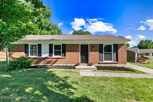 5704 Toebbe Ln, Louisville, KY, 40229-1361 | Card Image