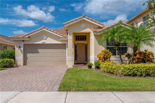 1040 Se Fleming Way, Stuart, FL, 34997-1558 | Card Image