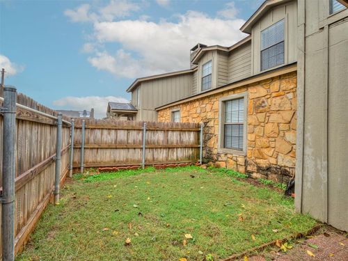 33b-14335 N Pennsylvania Ave, Oklahoma City, OK, 73134-6089 | Card Image