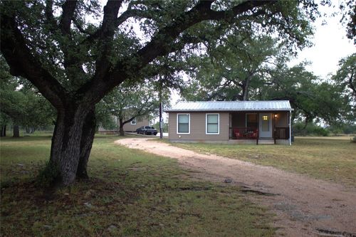 600 Jim Bowie Dr, Spicewood, TX, 78669-6633 | Card Image