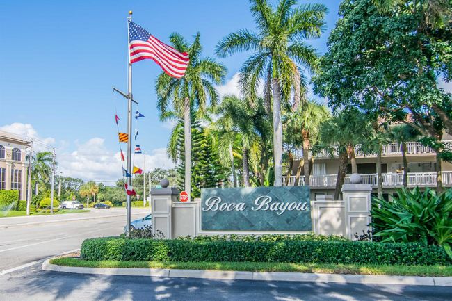 UNIT-202 - 16 Royal Palm Way, Condo with 2 bedrooms, 2 bathrooms and null parking in Boca Raton FL | Image 37