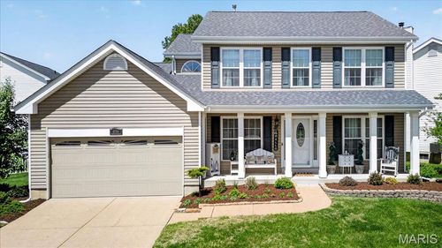 5754 Wickershire Ln, Oakville, MO, 63129-7236 | Card Image