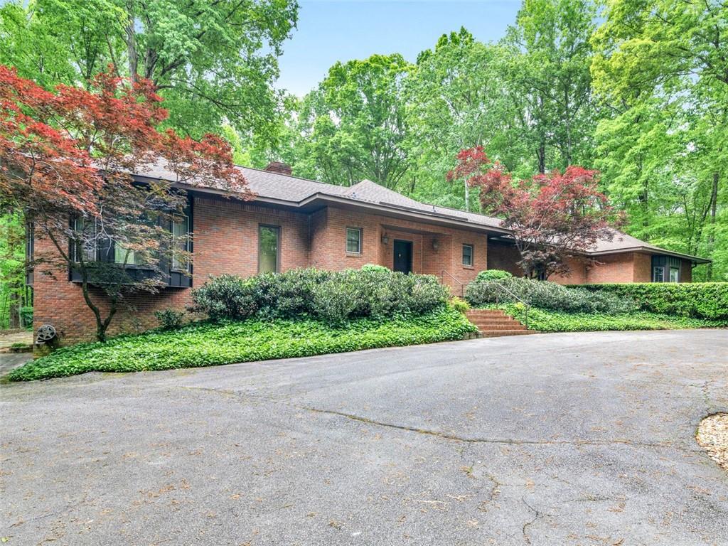 Betony Wood Trl, Jonesboro, GA 30236
