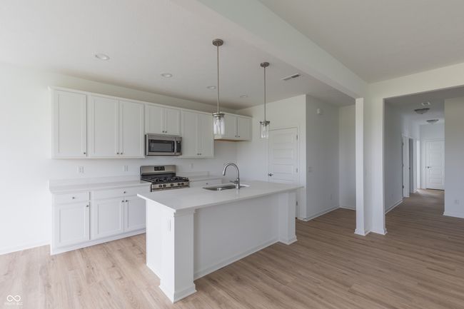 1023 Grassy Branch Dr, House other with 3 bedrooms, 3 bathrooms and null parking in Indianapolis IN | Image 8