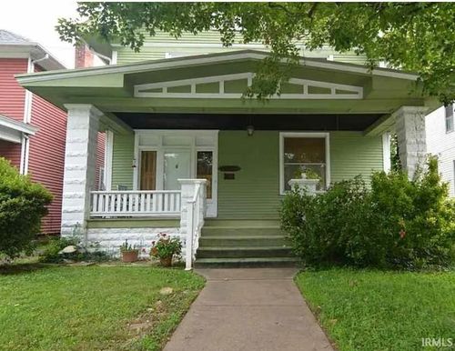 823 E Chandler Ave, Evansville, IN, 47713-2330 | Card Image