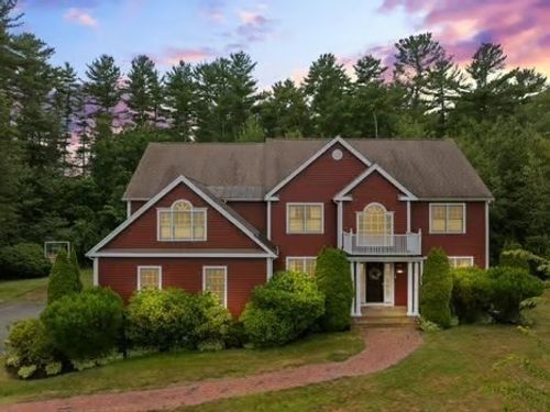 7 Tanglewood Dr, North Easton, MA, 02356-2734 | Card Image