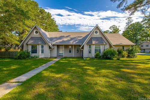 55 Laver Cir, Little Rock, AR, 72210-5761 | Card Image