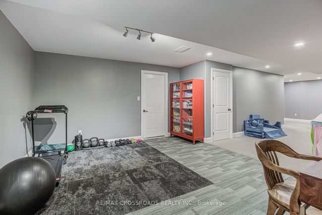 89 Gentlebreeze Dr, House other with 4 bedrooms, 4 bathrooms and 16 parking in Plainfield ON | Image 39
