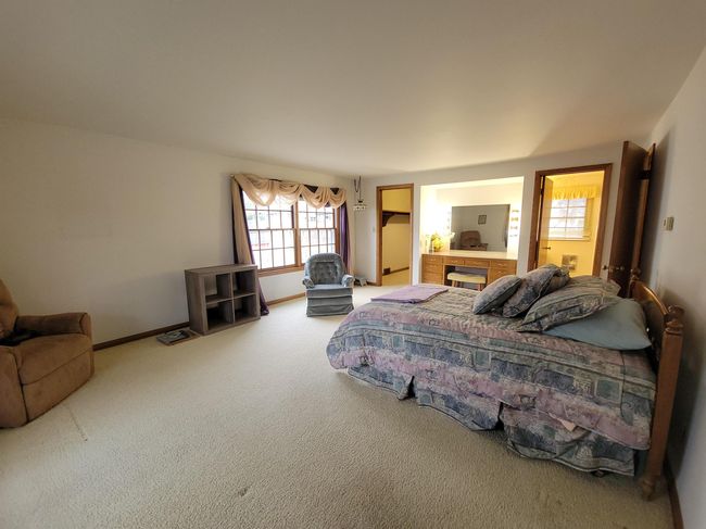 302 Riverview Ct, House other with 3 bedrooms, 3 bathrooms and null parking in Portage WI | Image 23