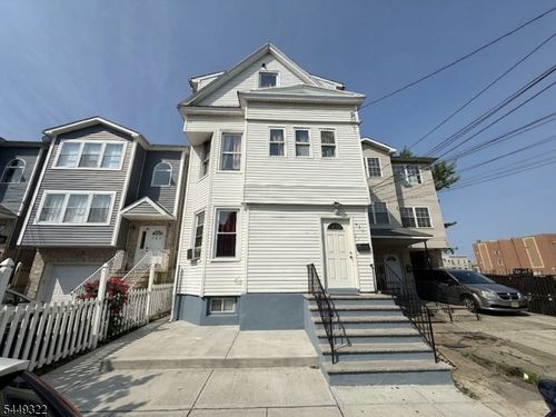 428 Livingston St, Elizabethport, NJ, 07206-1322 | Card Image