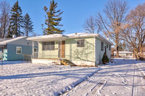 2431 Ledyard St, Saginaw, MI, 48601-2462 | Card Image