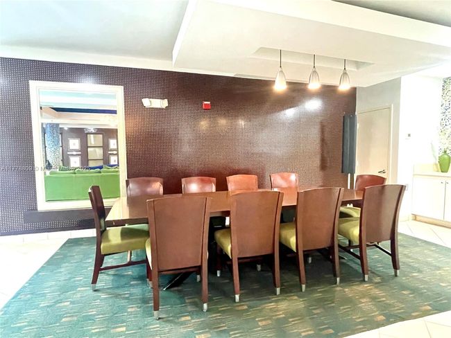 APT-429 - 6001 Sw 70 Th St, Condo with 3 bedrooms, 2 bathrooms and null parking in South Miami FL | Image 42