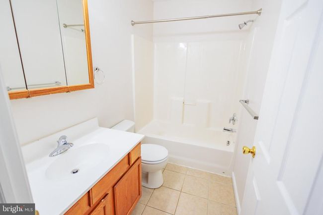 211 Laurel Ave, Home with 4 bedrooms, 3 bathrooms and null parking in GLASSBORO NJ | Image 24