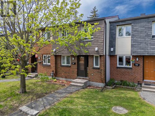11-1342 Cedarcroft Cres, Gloucester, ON, K1B5C8 | Card Image