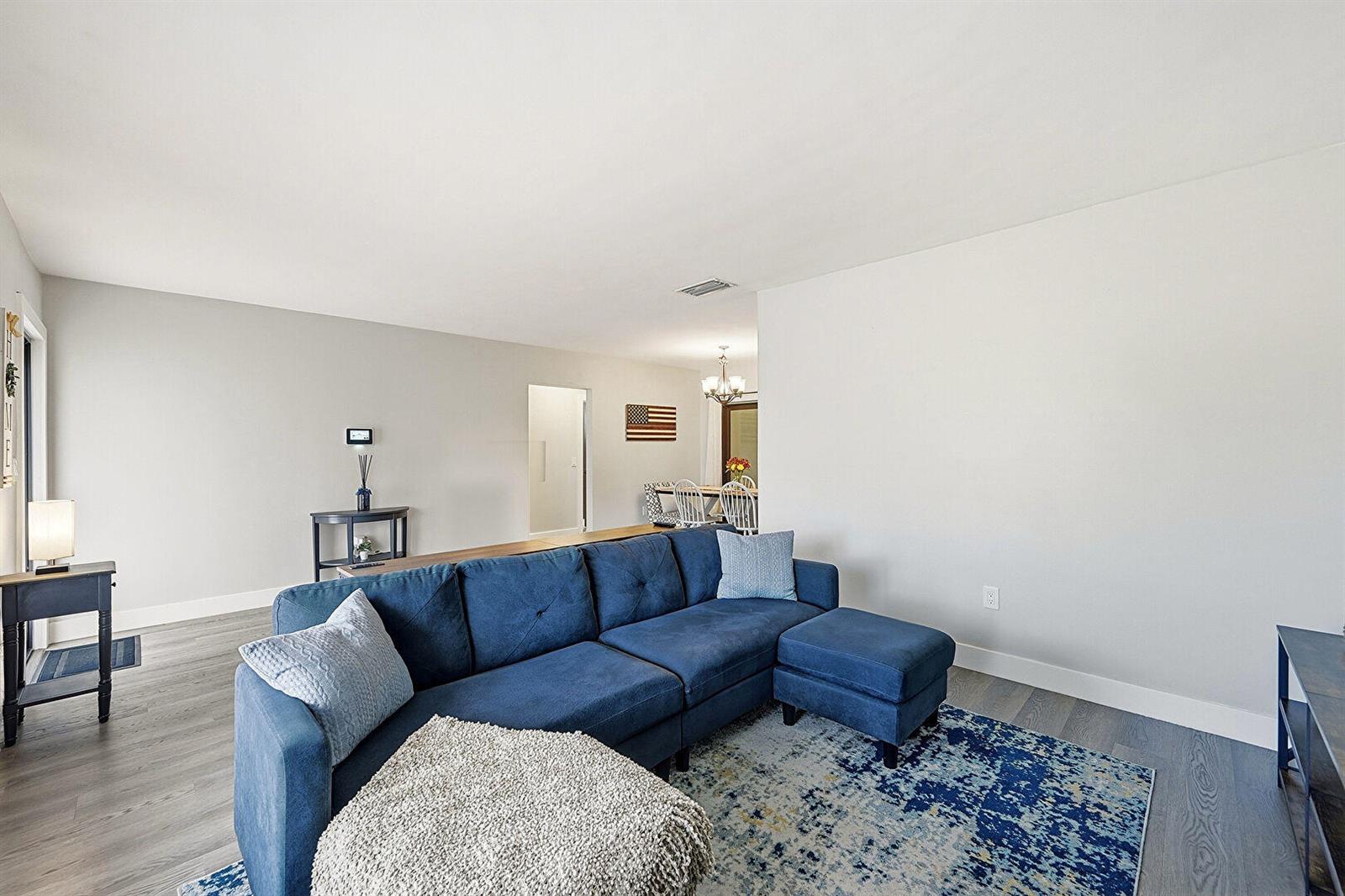 Residential in Sunrise 4