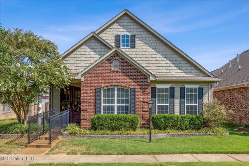 4570 Stone Park Blvd, Olive Branch, MS, 38654-6452 | Card Image