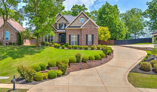 4915 S Inglewood Rd, Rogers, AR, 72758-9011 | Card Image