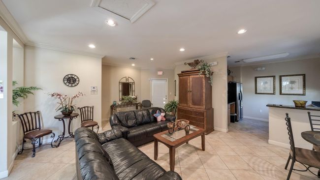 APT-313 - 927 Riverside Dr, Condo with 1 bedrooms, 1 bathrooms and null parking in Coral Springs FL | Image 35