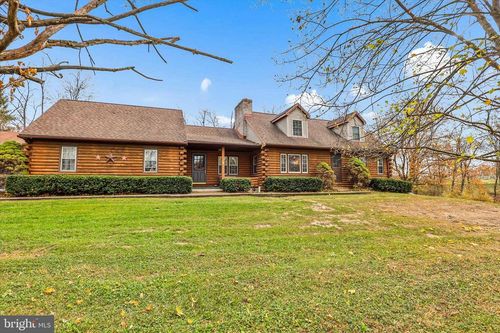 181 Gooseville Rd, NEW OXFORD, PA, 17350-9626 | Card Image