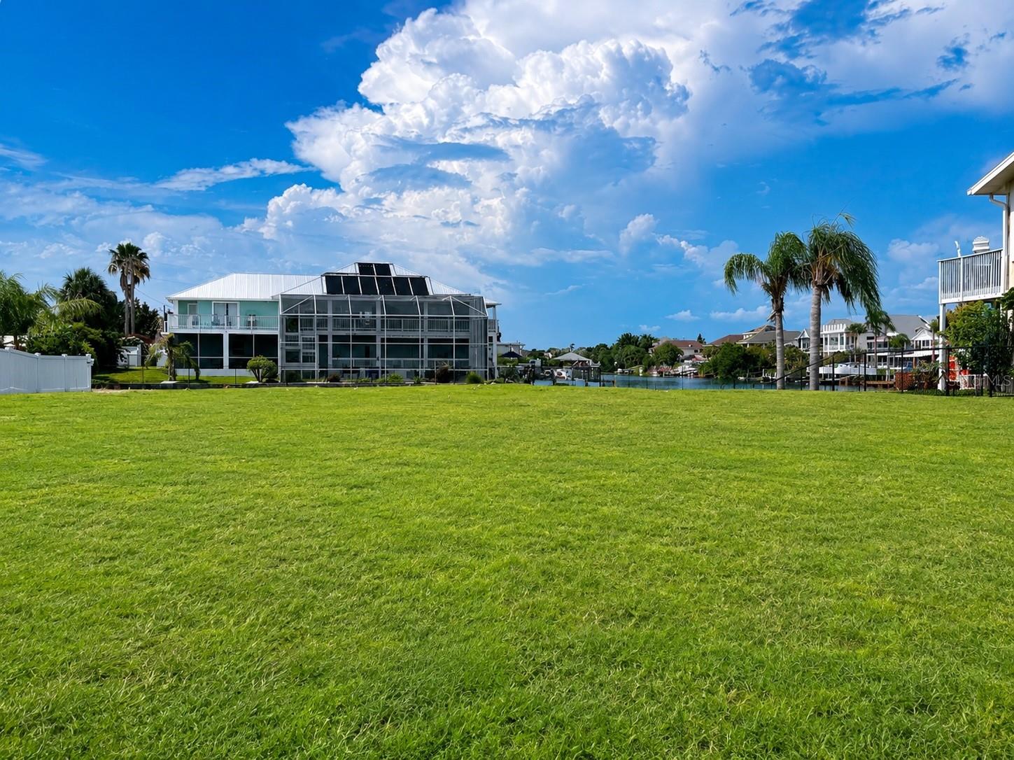 Land in HERNANDO BEACH