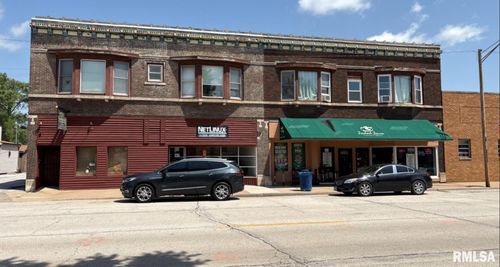 611 15th Ave, East Moline, IL, 61244-1323 | Card Image