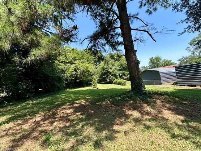 3228 W Loftyview Ct, House other with 4 bedrooms, 2 bathrooms and null parking in High Point NC | Image 27