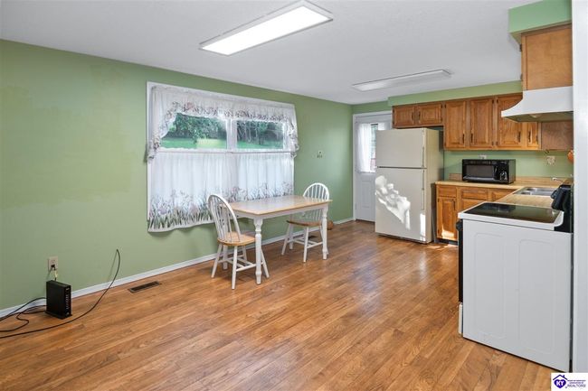300 Linda Lane, House other with 3 bedrooms, 1 bathrooms and null parking in Elizabethtown KY | Image 10