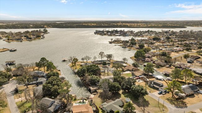 4203 Chaparral Ct, House other with 3 bedrooms, 2 bathrooms and null parking in Granbury TX | Image 37