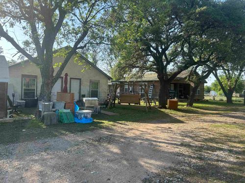 104 Shawnee St, Cherokee, TX, 76832-2132 | Card Image