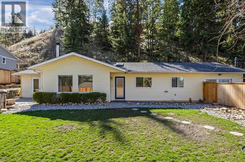 4700 Gordon Dr, Kelowna, BC, V1W4P4 | Card Image