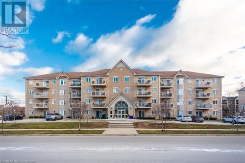 111-4016 Kilmer Drive, Burlington (Tansley), ON, L5M5A7 | Card Image